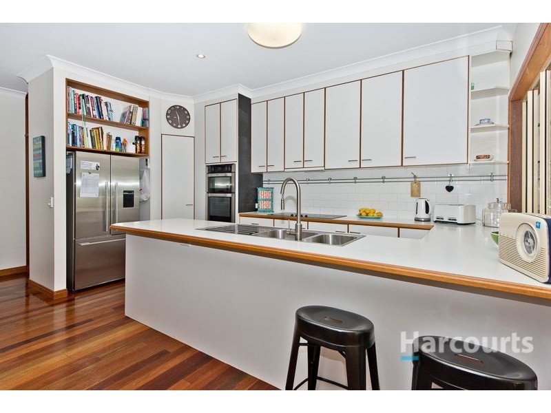 7 Tyrrell Court, The Gap QLD 4061