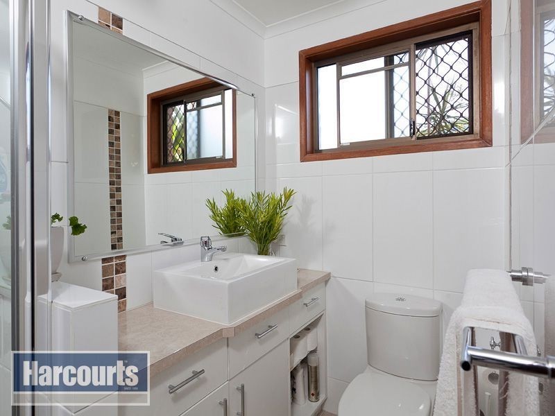 17 Goldie Street, The Gap QLD 4061