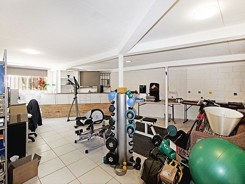 8 Allambic Street, The Gap QLD 4061