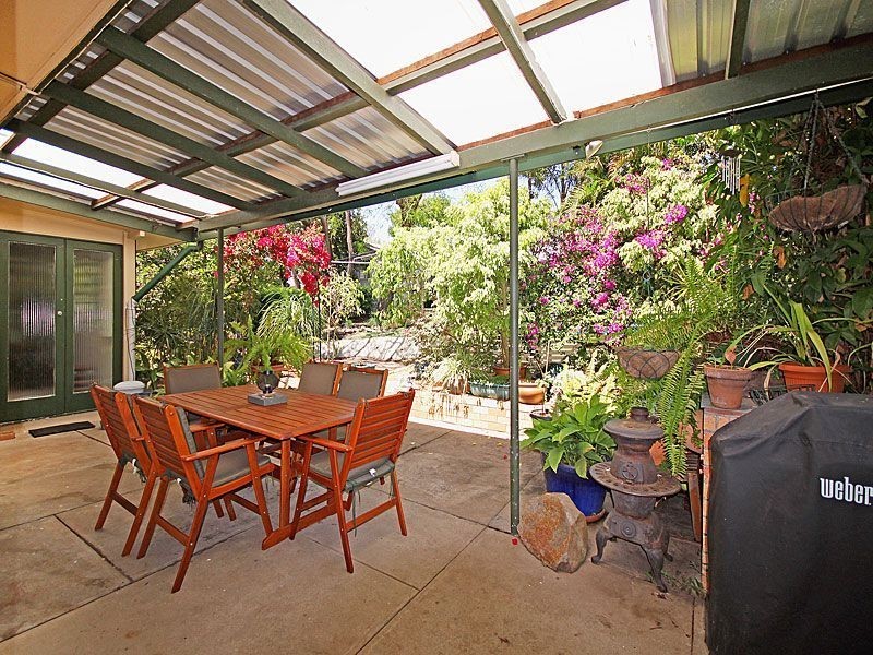 8 Allambic Street, The Gap QLD 4061