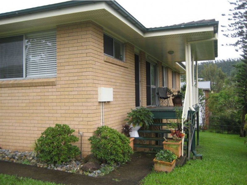 16 Eranga Street, The Gap QLD 4061