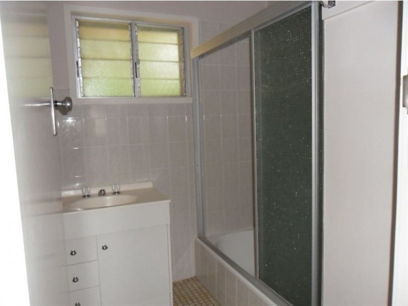 16 Eranga Street, The Gap QLD 4061