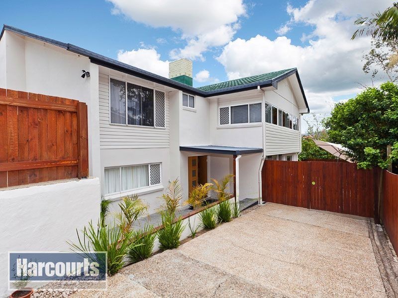 32 Eppalong Street, The Gap QLD 4061