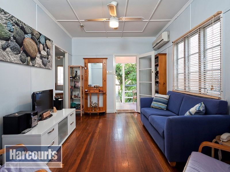 47 Nicholson Street, Mitchelton QLD 4053