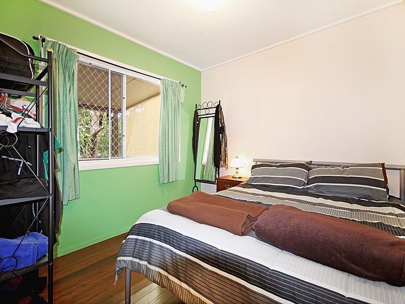 18 Kirri Street, The Gap QLD 4061