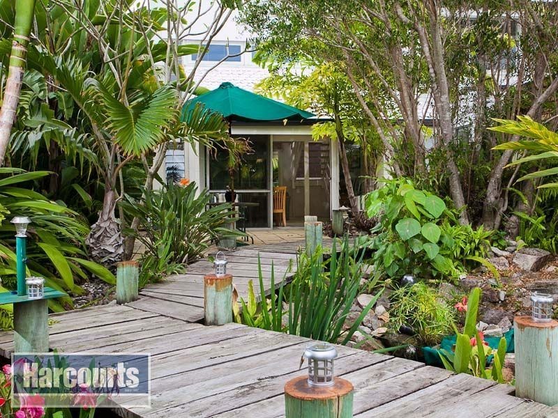 6 Madeira Street, The Gap QLD 4061