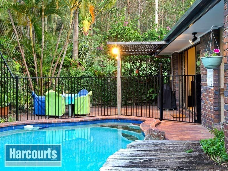 66 Bernarra Street, The Gap QLD 4061