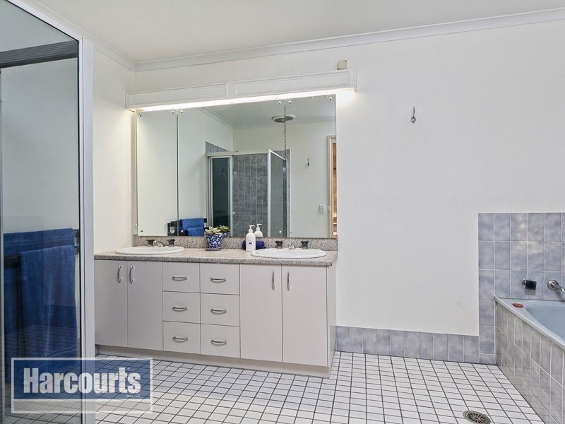 66 Bernarra Street, The Gap QLD 4061