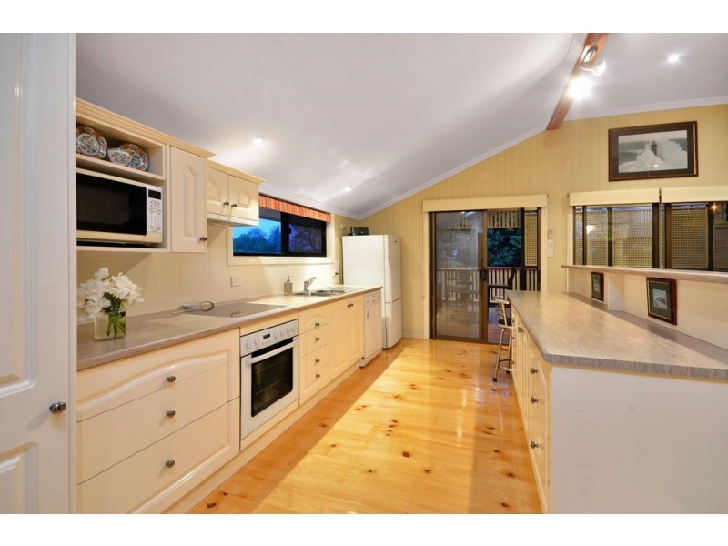 11 Garrick Terrace, Herston QLD 4006