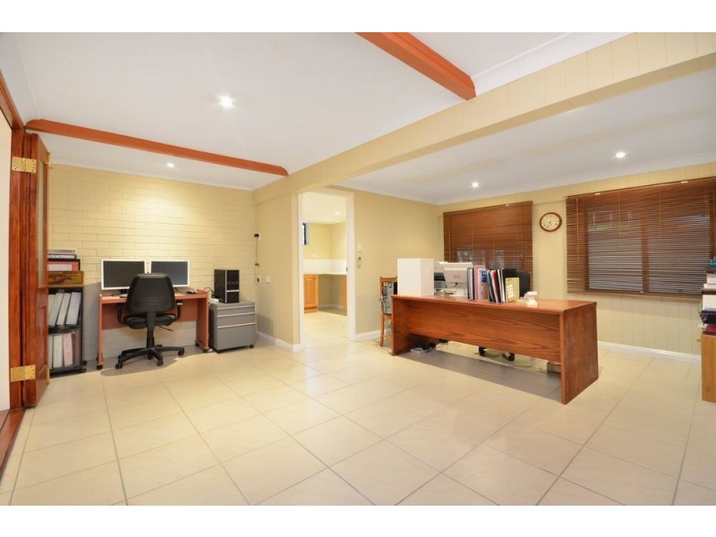 11 Garrick Terrace, Herston QLD 4006