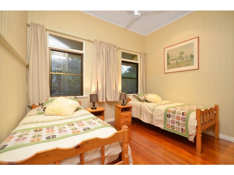 11 Garrick Terrace, Herston QLD 4006