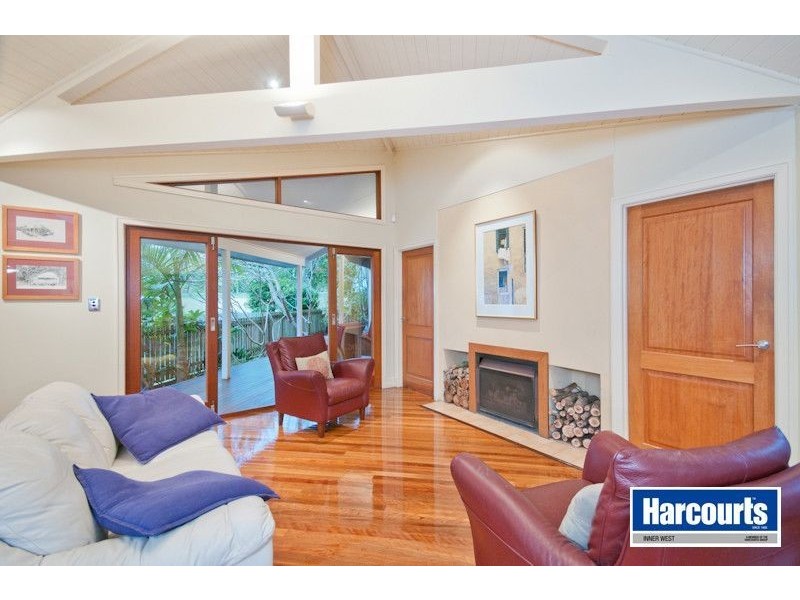 4 Denning Street, The Gap QLD 4061