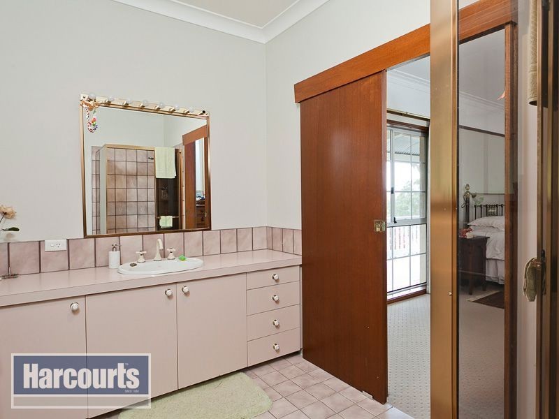87 Paten Road, The Gap QLD 4061