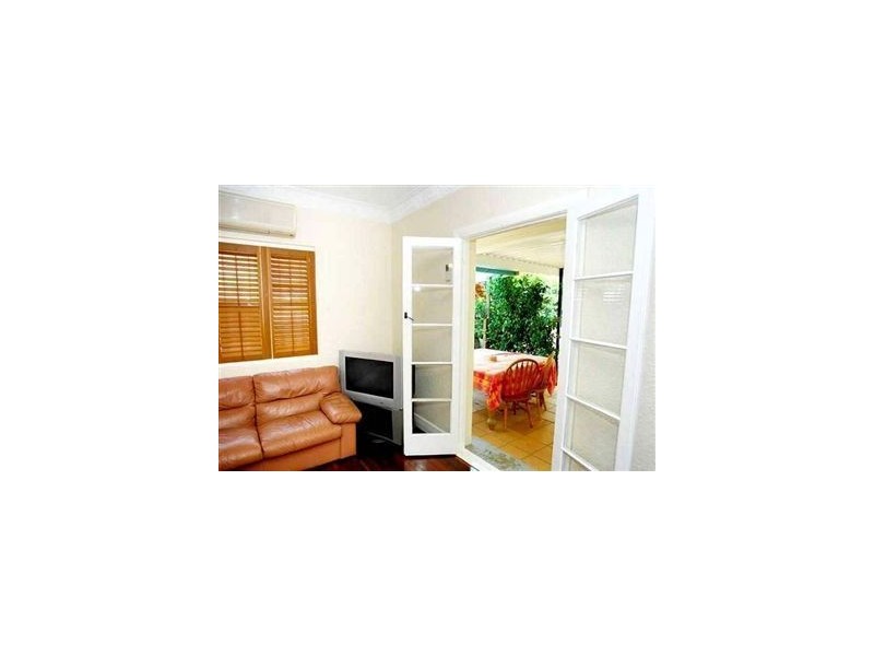 32 Harding Street, Ashgrove QLD 4060