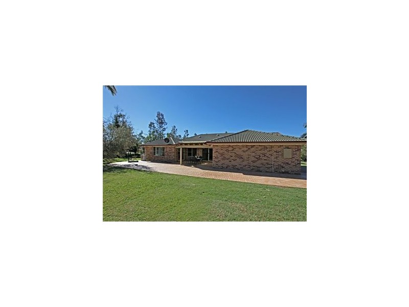 33 Parkside Crescent, The Gap QLD 4061