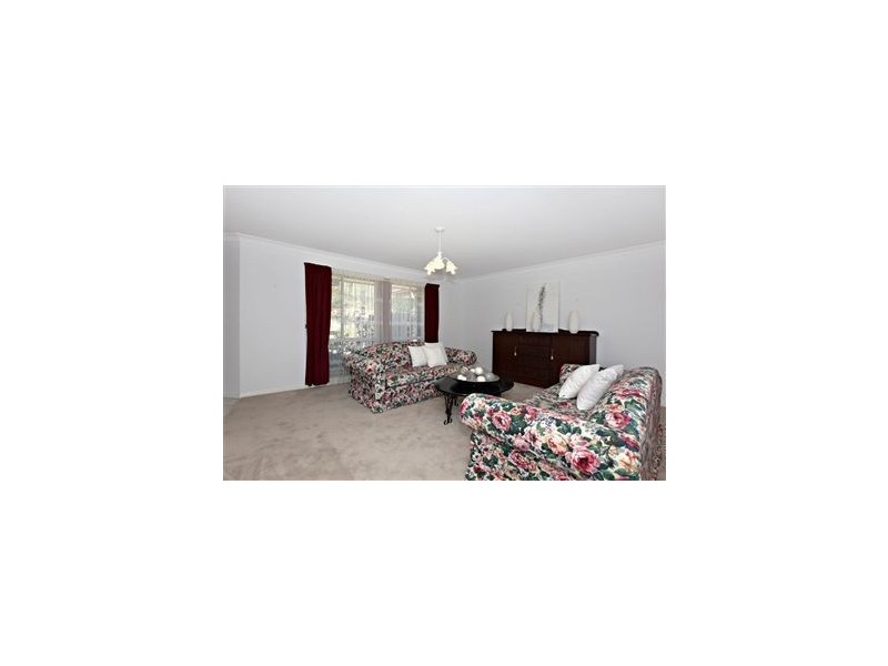 33 Parkside Crescent, The Gap QLD 4061