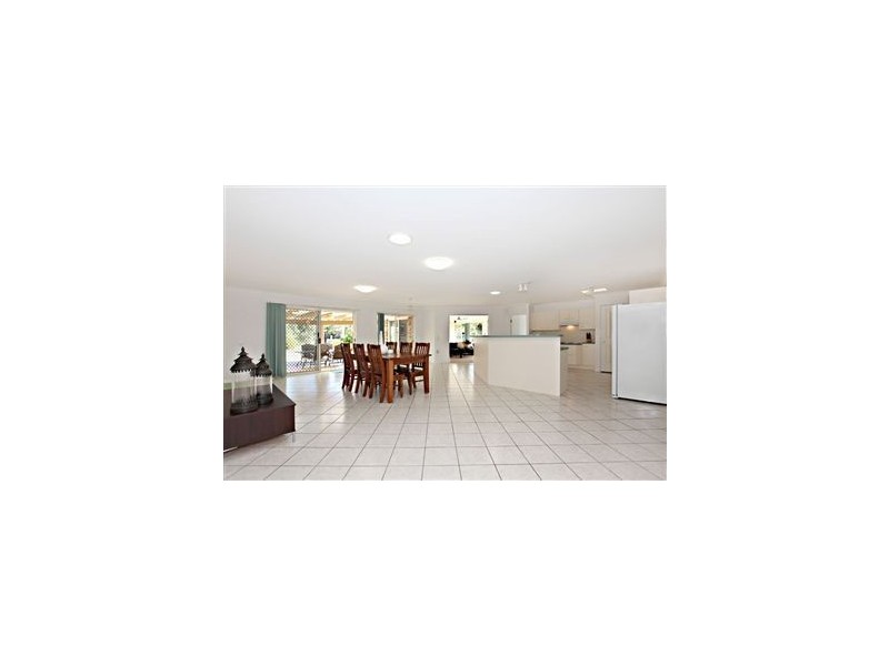 33 Parkside Crescent, The Gap QLD 4061