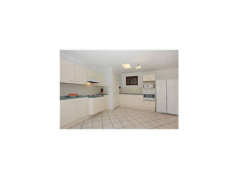 33 Parkside Crescent, The Gap QLD 4061