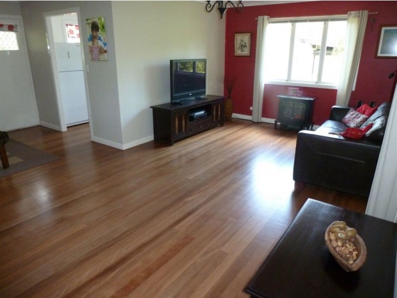 4 Barrabooka Drive, The Gap QLD 4061