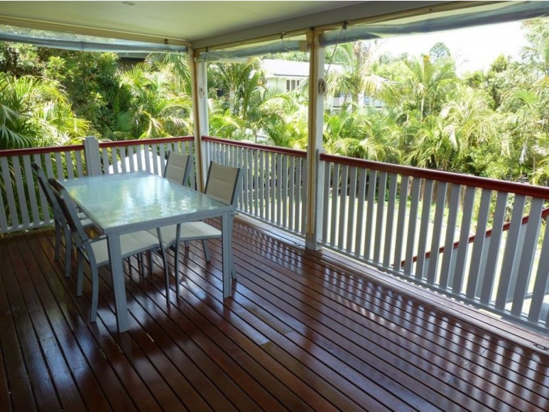 4 Barrabooka Drive, The Gap QLD 4061