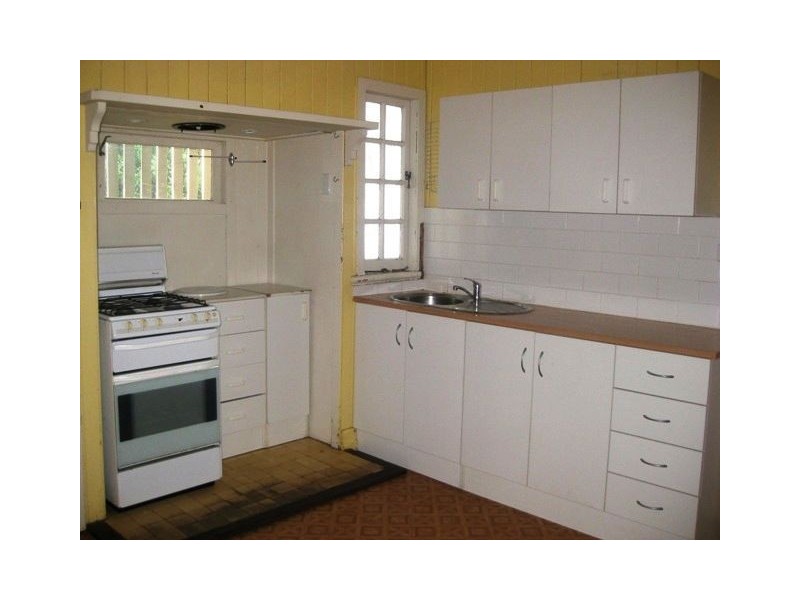 24 Fagan Road, Herston QLD 4006