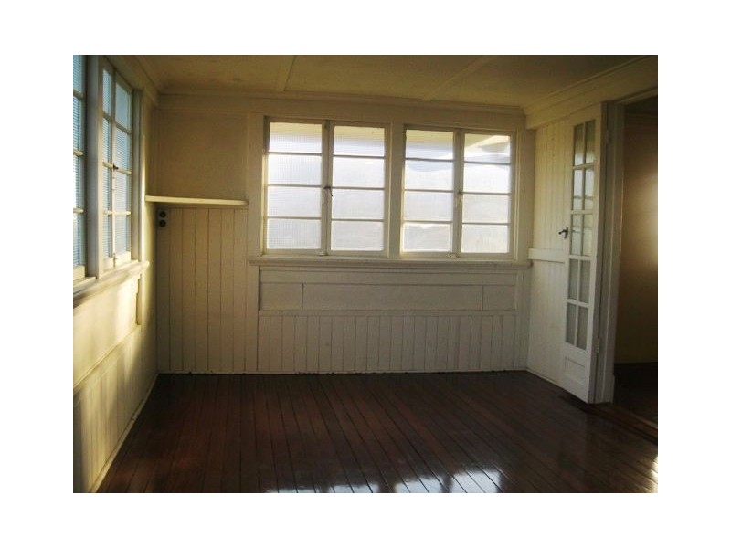 24 Fagan Road, Herston QLD 4006