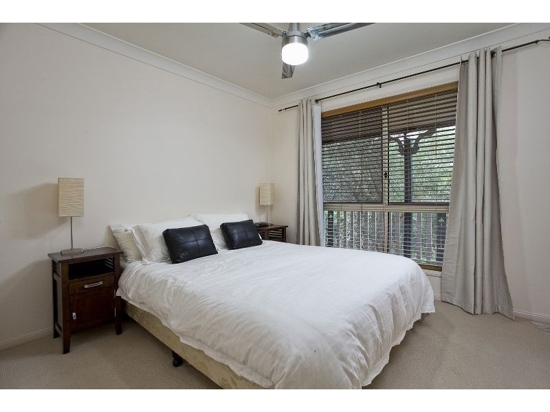 72 Tilquin Street, The Gap QLD 4061