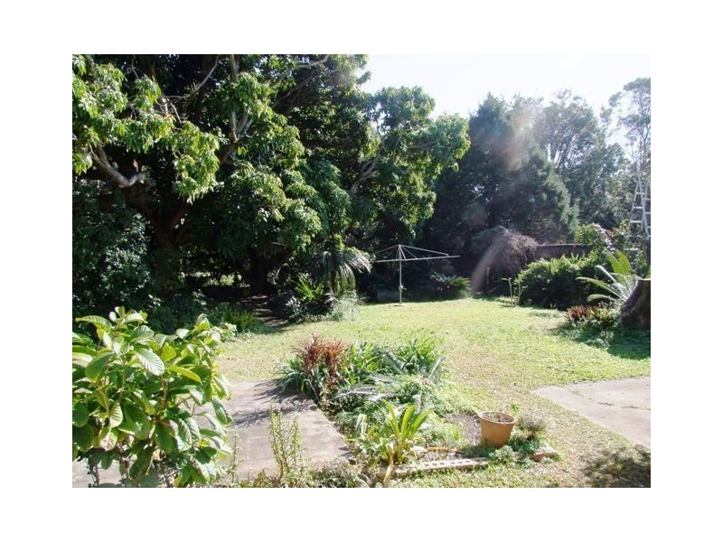 245 Fletcher Parade, Bardon QLD 4065