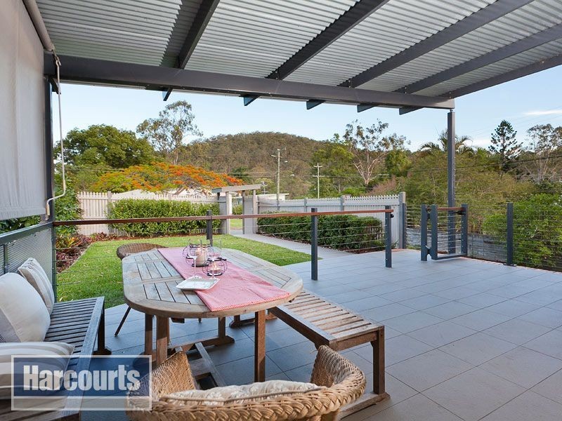 27 Glenmore Street, The Gap QLD 4061