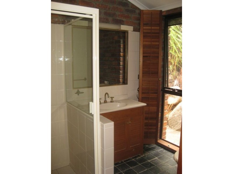 6 Coolehull Street, The Gap QLD 4061