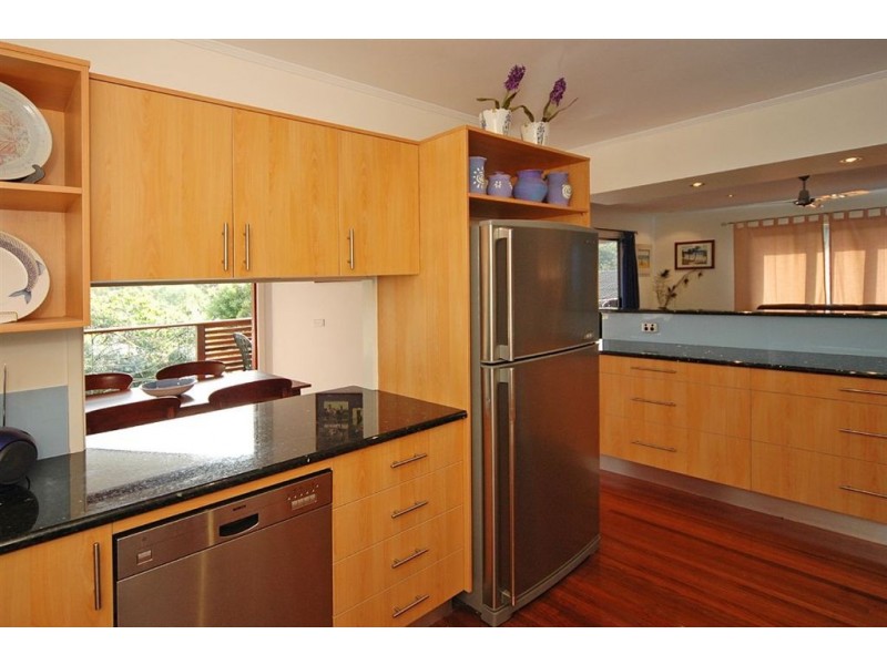 42 Bromwich Street, The Gap QLD 4061