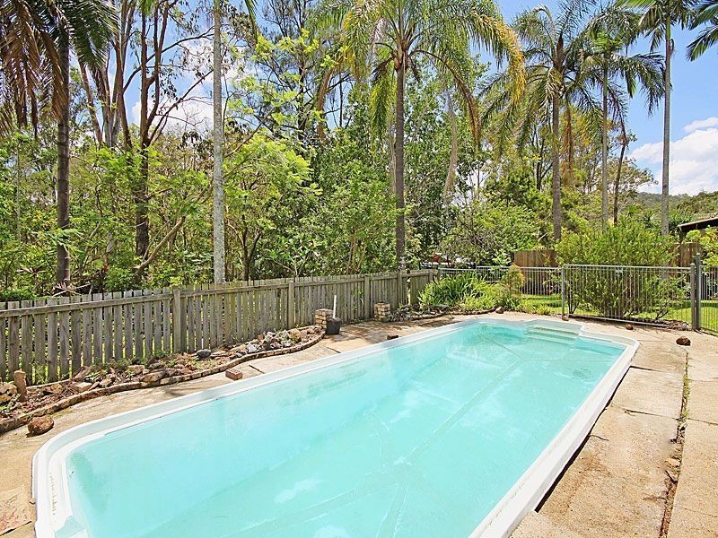 11 Grenoble Street, The Gap QLD 4061