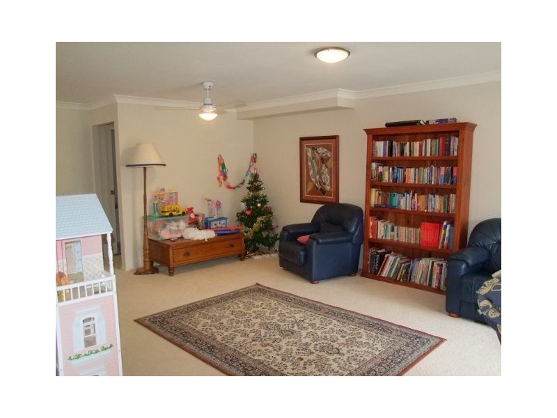 64/360 Simpsons Rd, Bardon QLD 4065