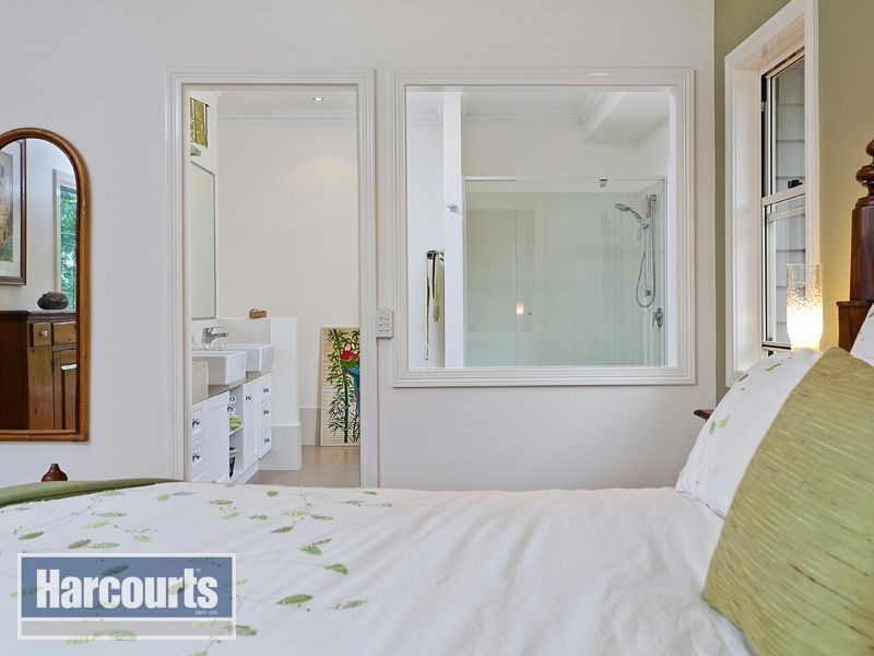 165 Highwood Road, The Gap QLD 4061