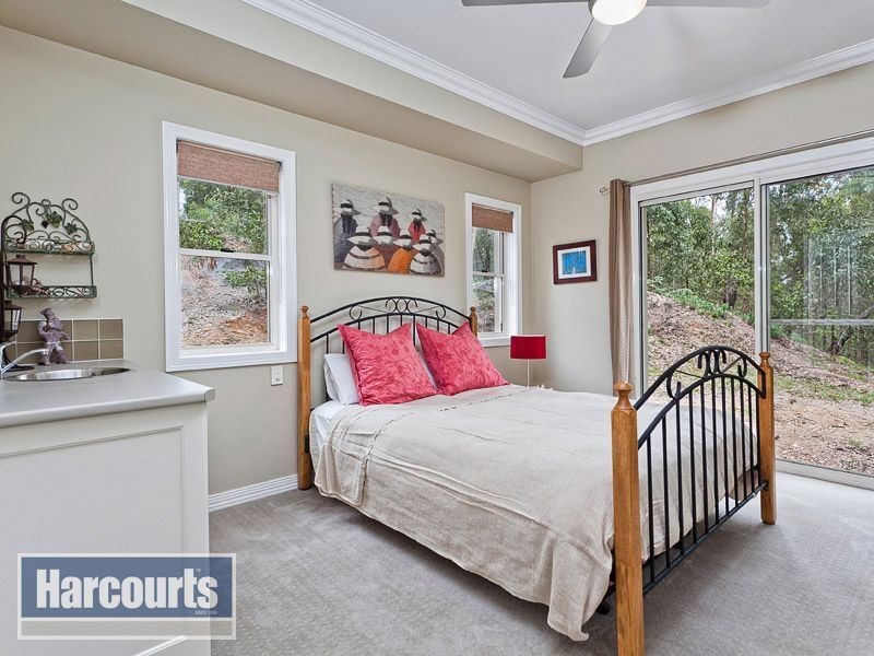 165 Highwood Road, The Gap QLD 4061