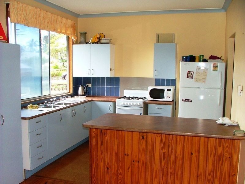 68 Lizzie Street, Bardon QLD 4065