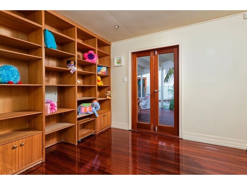 4 Denning Street, The Gap QLD 4061