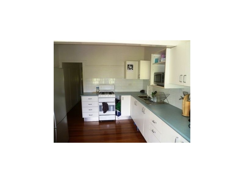 6 Stewart Place, Ashgrove QLD 4060
