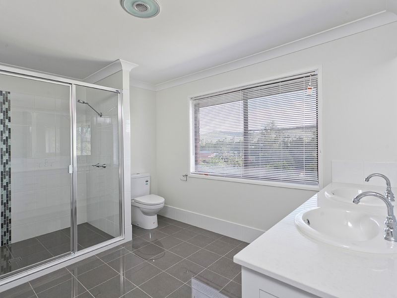 7 Toolara Street, The Gap QLD 4061