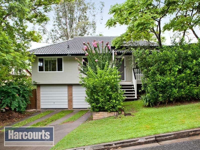 18 Elvendon Street, The Gap QLD 4061