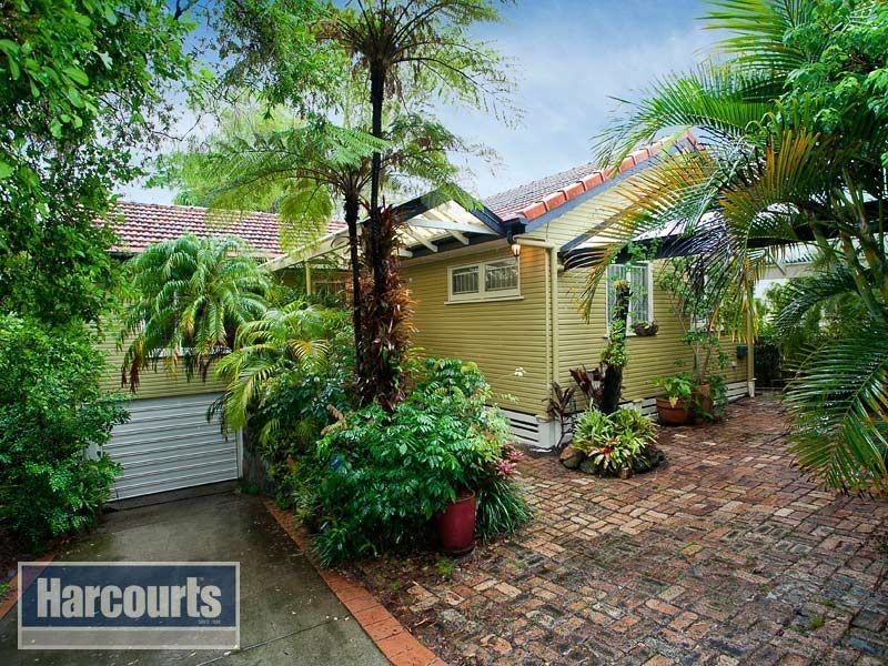 1025 Waterworks Road, The Gap QLD 4061