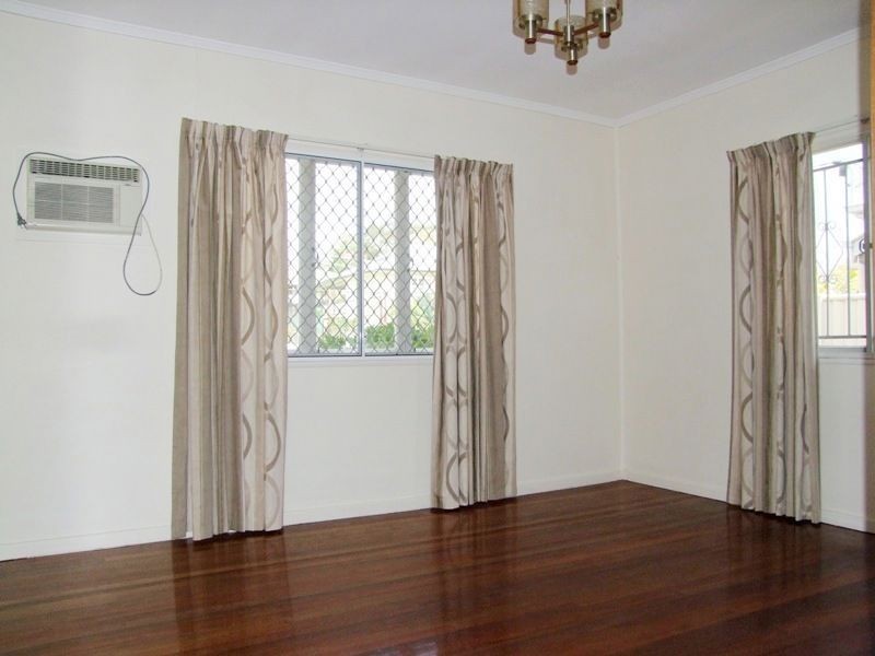 49 Toomba Ave, Ashgrove QLD 4060
