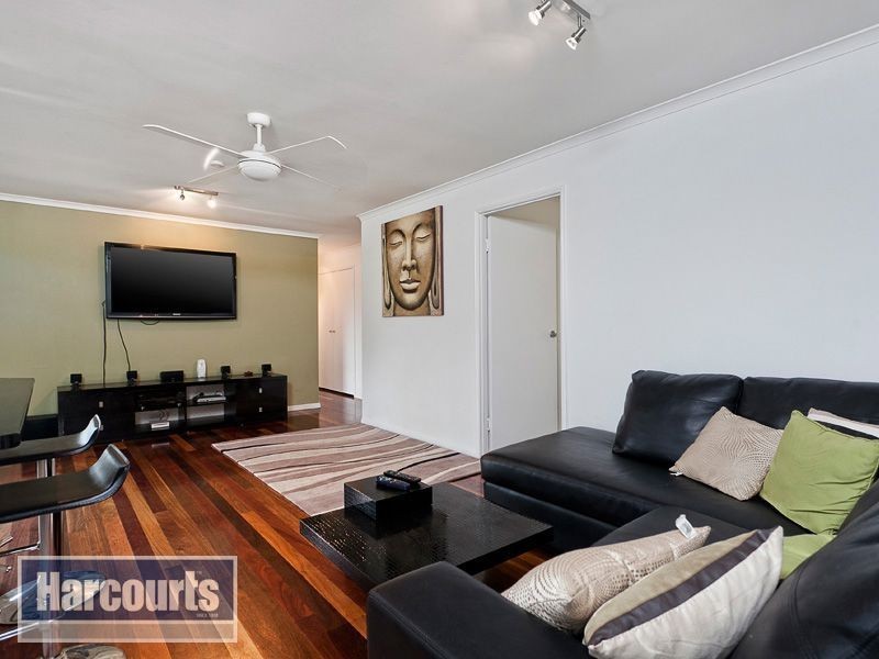 4 Forestwood Place, Arana Hills QLD 4054