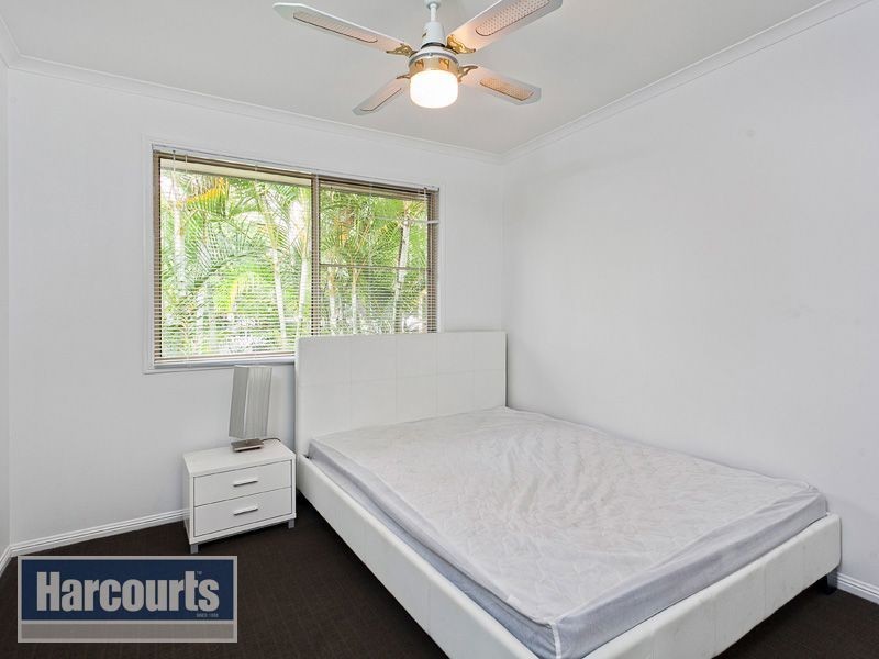 4 Forestwood Place, Arana Hills QLD 4054