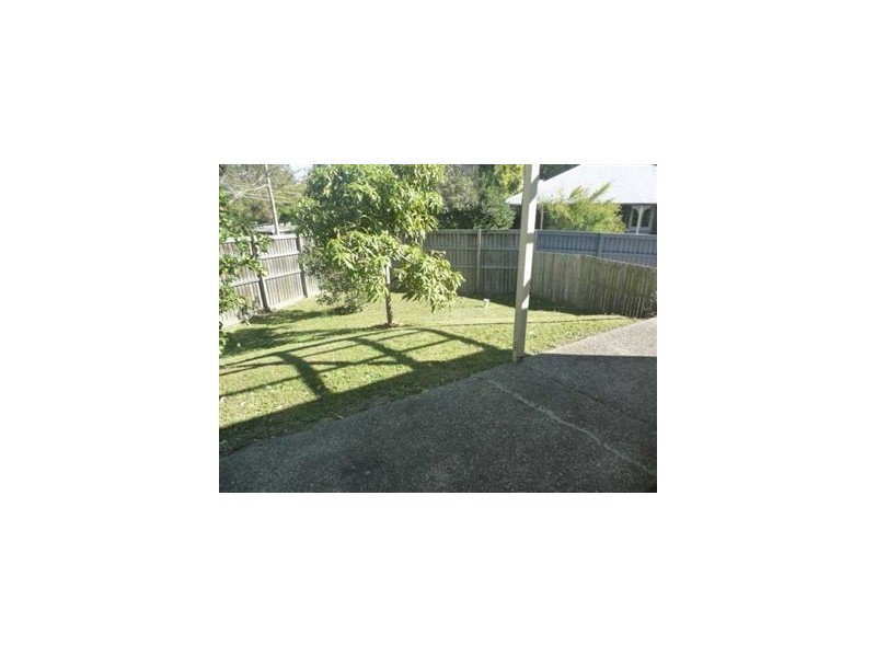 14 Pender Street, The Gap QLD 4061