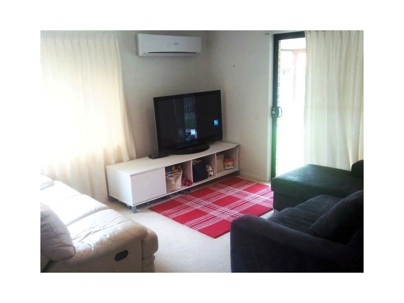 8 Benton Close, The Gap QLD 4061