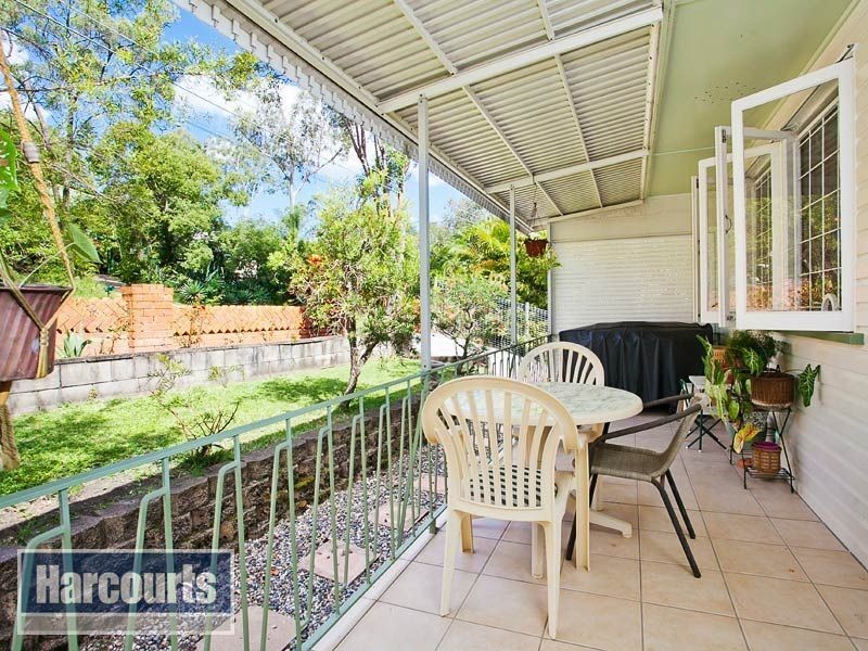 9 Ullin Street, The Gap QLD 4061