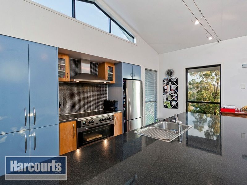 22 Ronruth Street, The Gap QLD 4061