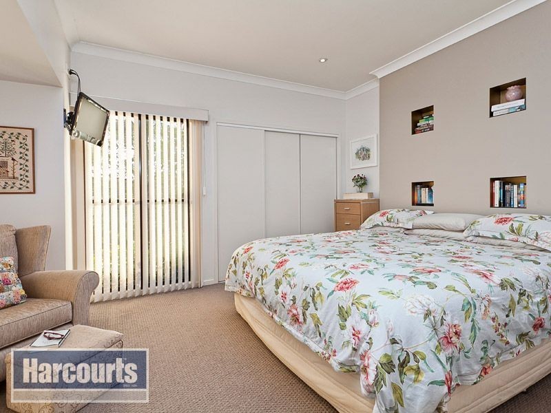 22 Ronruth Street, The Gap QLD 4061