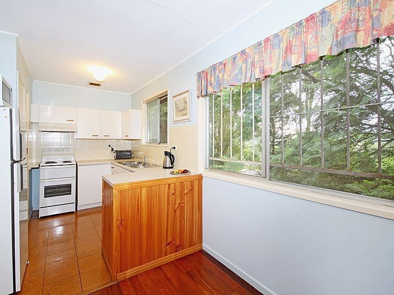 138 Settlement Road, The Gap QLD 4061